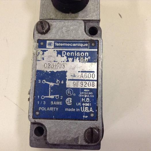 Used TELEMECANIQUE Lox-Switch C2JK05 #72936