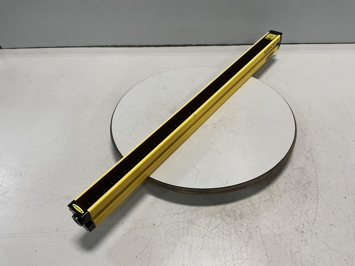 Used BANNER SLSE30-600Q8