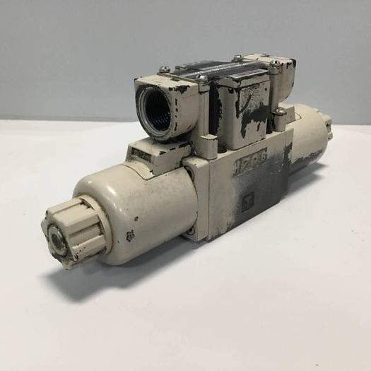 Used NACHI Directional Control Valve SS-G01-CL2K-GR-D2-9331A #91579