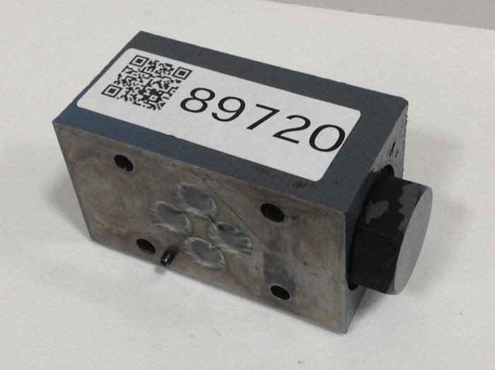 Used VICKERS Check Valve DGMDC 3 Y PK 41 #89720