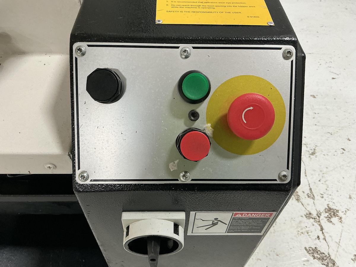 Used MILACRON MG814 GRINDER