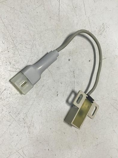 Used FUJI ELECTRIC Proximity Switch PE-B4D3 #128386