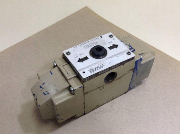 Used VICKERS Valve DG4S50CWT11 #67861