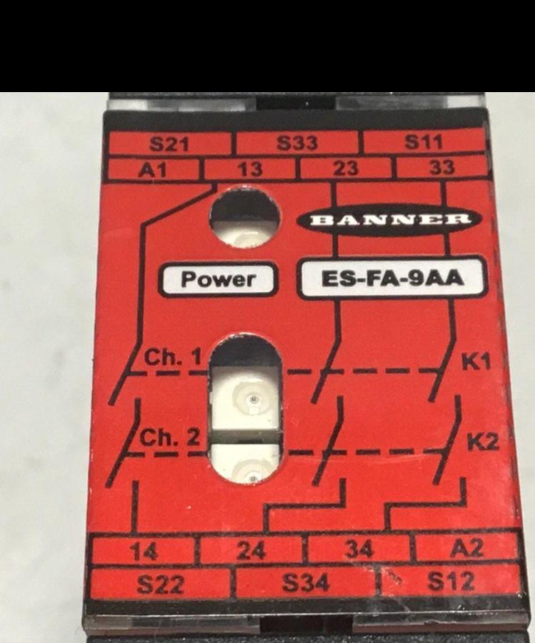 Used BANNER ENGINEERING Safety Module ES-FA-9AA USED