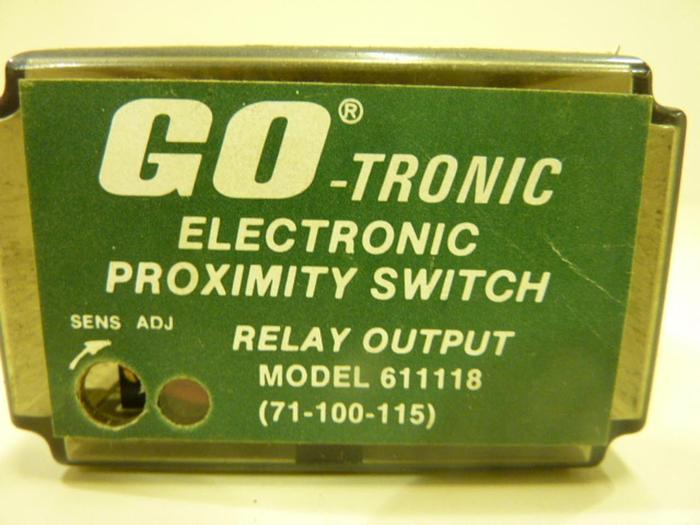Used GO-TRONIC Proximity Switch 611118 #43328