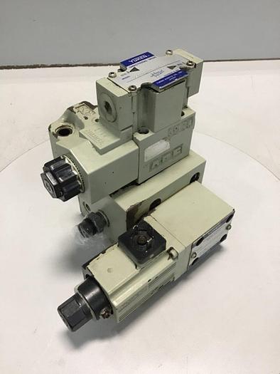 Used YUKEN Valve DSG-01-2B8-D24-50149 #144629