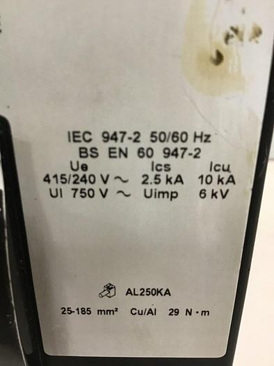 Used SQUARE D 225 Amp Circuit Breaker KAL36225 Used