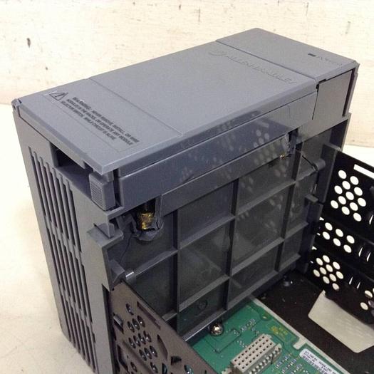 Used ALLEN BRADLEY Power Supply & Slot Rack 1746-P1 SER A / 1746-A4 SER B #71517