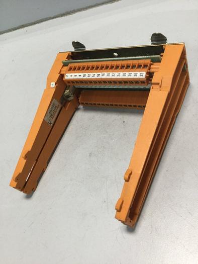 Used WEIDMULLER Card Holder / Rack SKHD32S #101631