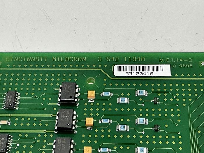 Used CINCINNATI MILACRON 3 542 1194A