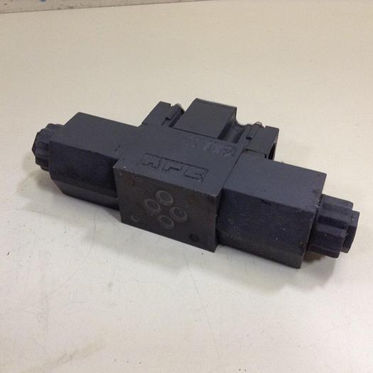 Used YUKEN Directional Valve DSG-01-3C40-D24-5018 #82388