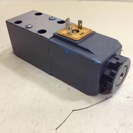 Used VICKERS Directional Hydraulic Valve DG4V322AMUHL760 Used