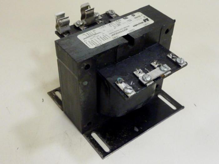 Used JEFFERSON ELECTRIC 200 VA Transformer 636-1151 #66989