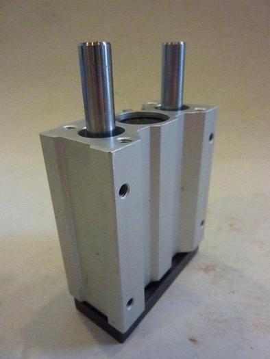 Used SMC Cylinder MGQL20-40 USED