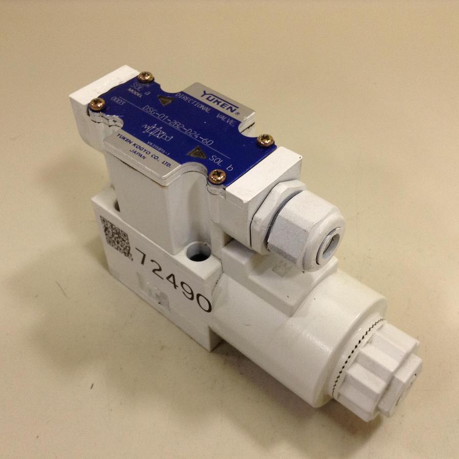 Used YUKEN Directional Valve DSG-01-2B2-D24-60 USED