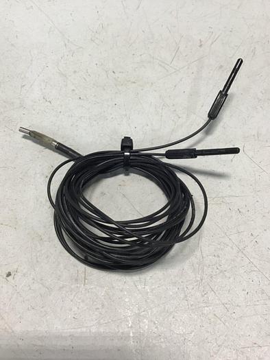 Used OMRON Fiber Optic Sensor E32-D32 #128667