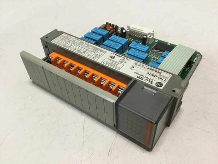 Used ALLEN BRADLEY Output Module 1746-OW16 SER B #110365