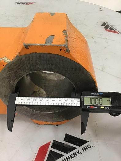 Used CINCINNATI MILACRON Toggle Link VT220-17 / TL Used