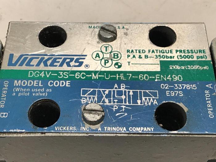Used VICKERS Solenoid Valve DG4V-3S-6C-M-U-HL7-60-EN490 Used