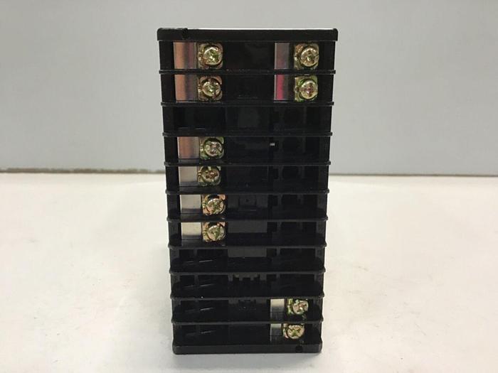 Used BARBER COLMAN Temp Control MBEA-02200-000-8-00 Used