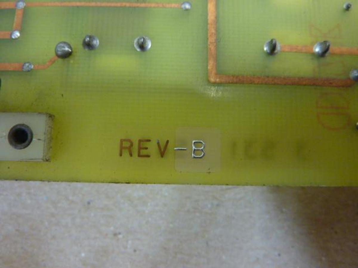 Used CINCINNATI MILACRON Output Board 3-531-3563A Used