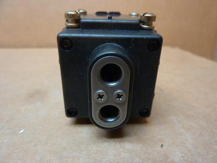 CUTLER HAMMER Sensor Head E51DF1 #32523