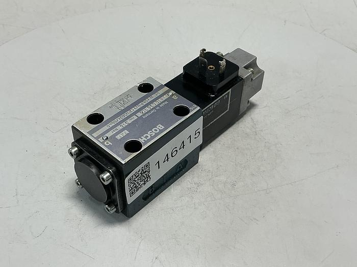 Used BOSCH 0 810 090 106