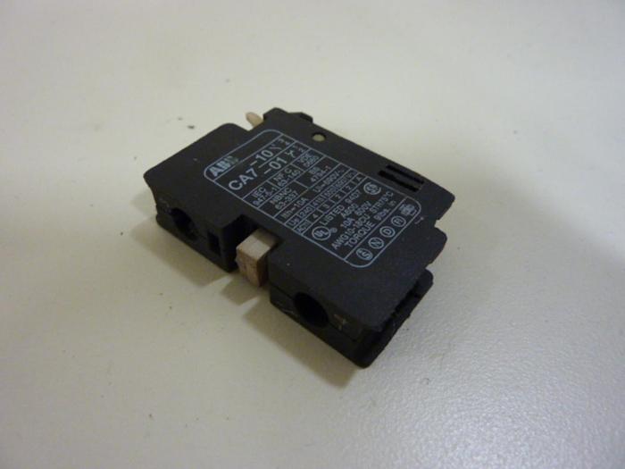 Used KEYENCE CORP Photoelectric Connector PZ-V33P #53207