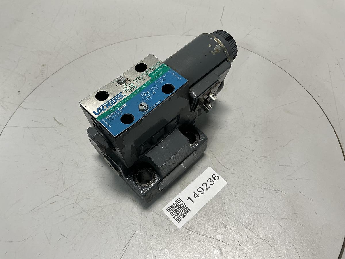 Used VICKERS DG4V-3S-2AL-M-U-HL7-60-EN400