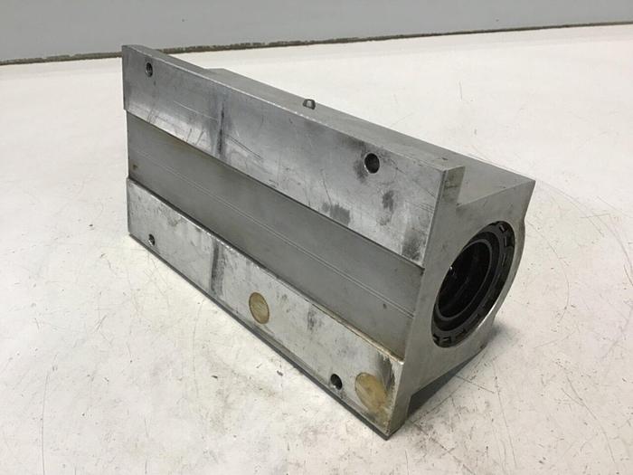 Used THOMPSON Twin Pillow Block Linear Bearing TWN 24 OPN #141152