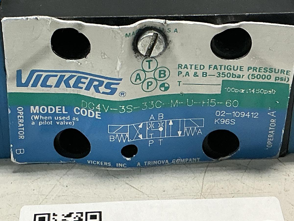Used VICKERS DG4V-3S-33C-M-U-H5-60