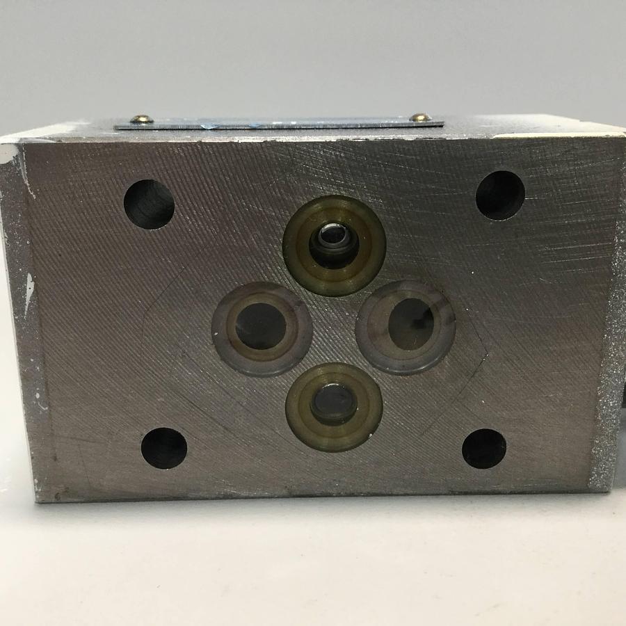 Used TOKIMEC Pressure Relief Valve TGMC-3-PT-FW-10-S1 USED