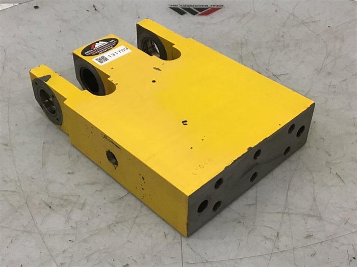 Used VAN DORN Toggle Link Mount Platen 110-RS-8F / TLMP #131789