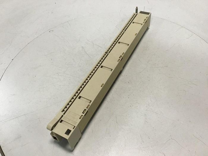 Used SIEMENS Terminal Board 1NEZ8110206 #107424