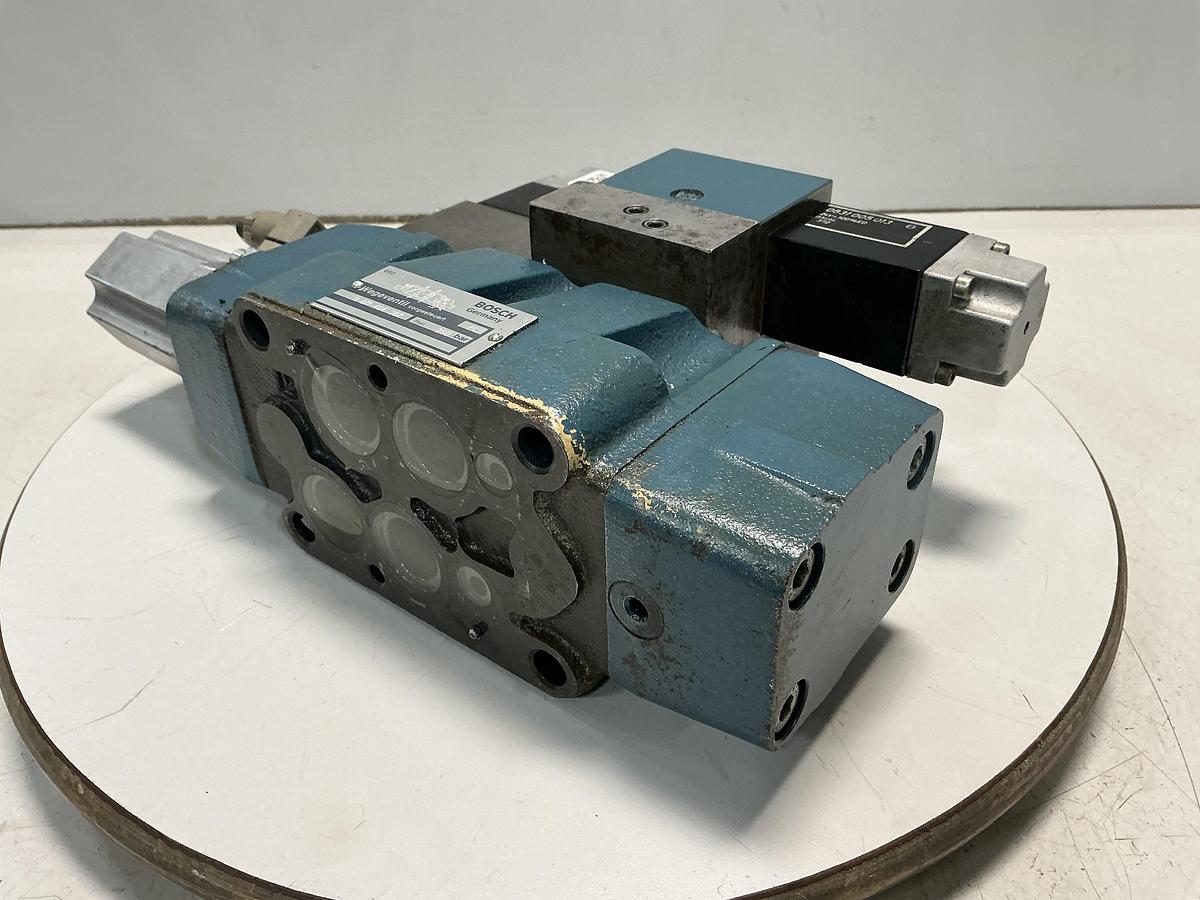 Used BOSCH 0 810 090 107