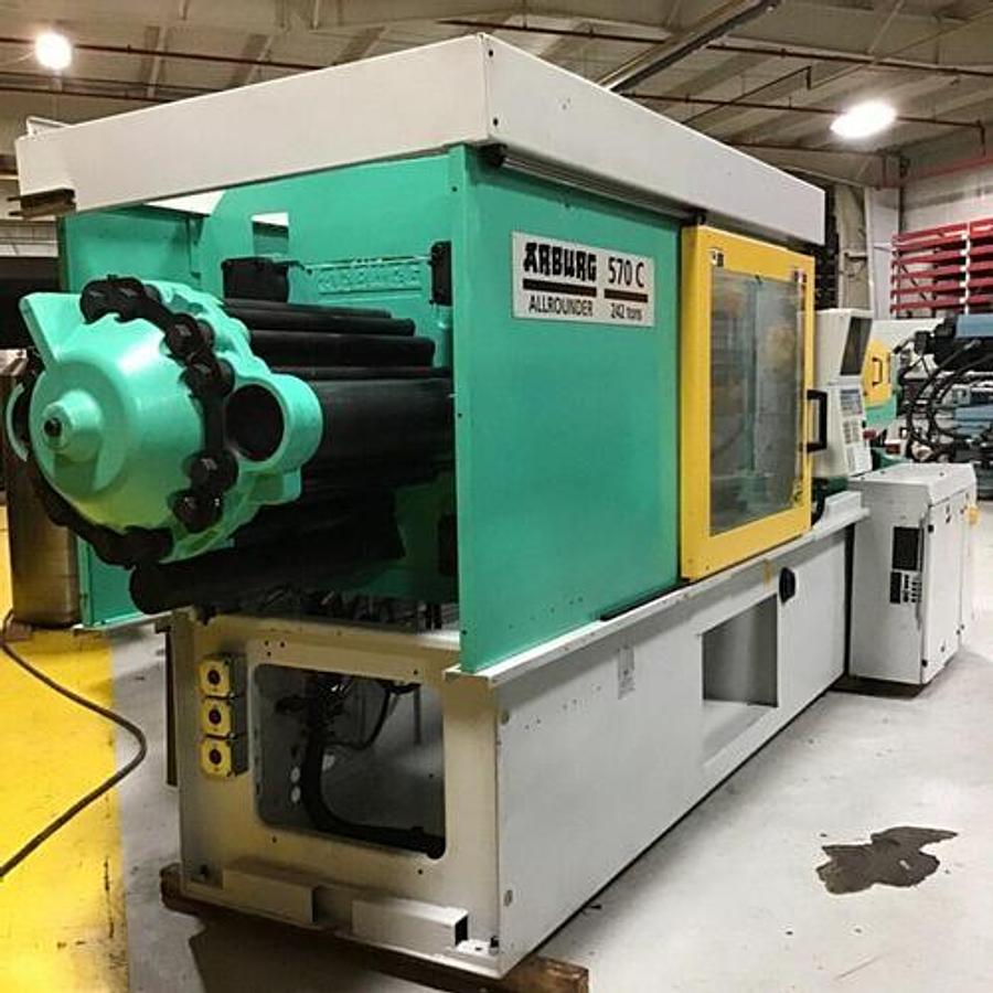 Used ARBURG 245 Ton Injection Molding Machine 570C 2200-1300 USED #149866