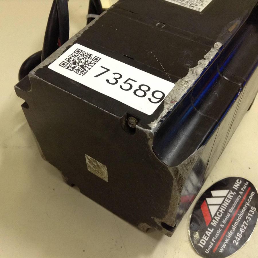 Used YASKAWA AC Servo Motor SGMP-15AWYR11 USED