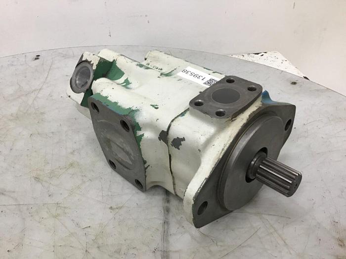 Used VICKERS Pump 3525V35E21 #139538