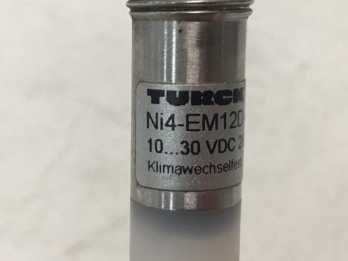 Used TURCK ELEKTRONIK Sensor NI4EM12DAP6S120 #128333
