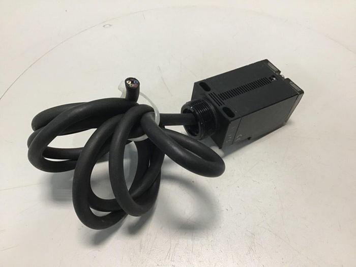 Used OMRON Photoelectric Switch E3JU-D1M4T #112736