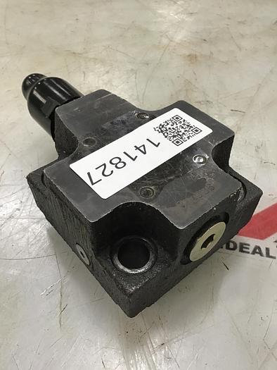 Used VICKERS CVCS25C3S2W25011S35 Valve Used #141827