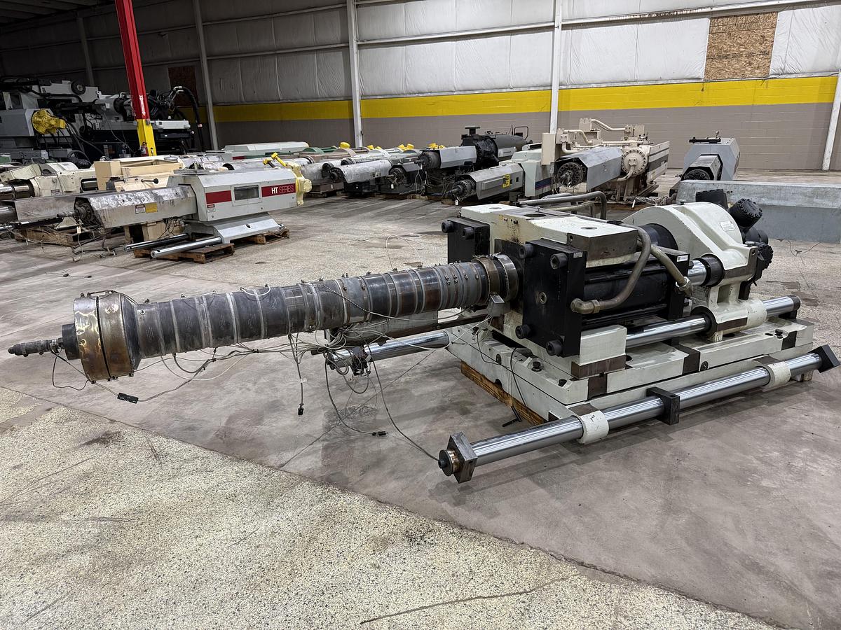 Used CINCINNATI MILACRON