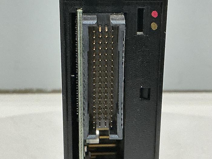 Used ALLEN BRADLEY 1756-IV32/A