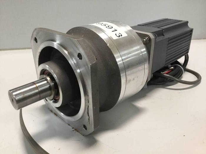 Used MITSUBISHI Servo Motor w/ Gear Motor HA-FH33B Used