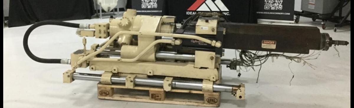 Used CINCINNATI MILACRON 17 Oz Injection Unit VT220-17 USED 