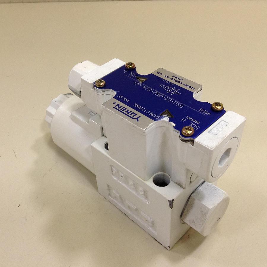 Used YUKEN Directional Valve DSG-01-2B2-D24-60 USED