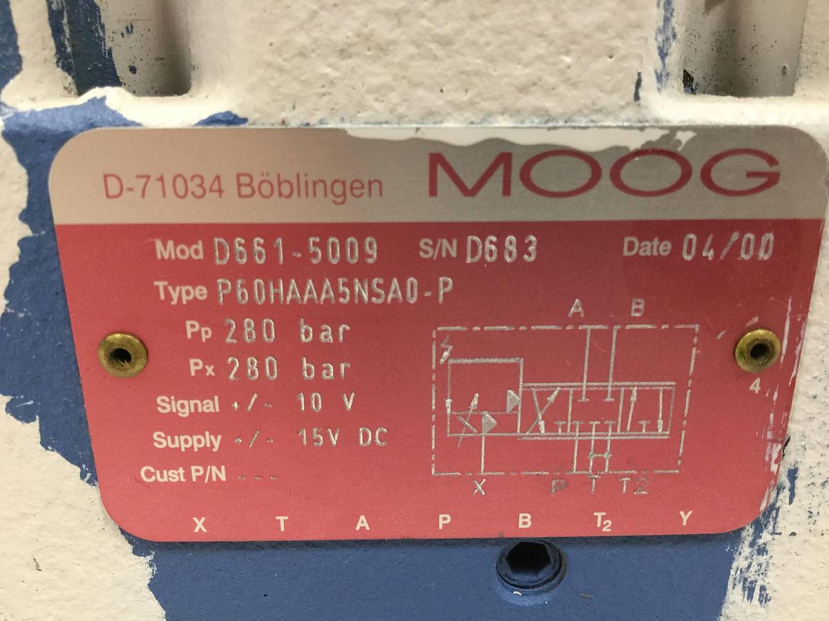 Used MOOG D661-5009 SERVO JHET HYDRAULIC VALVE USED
