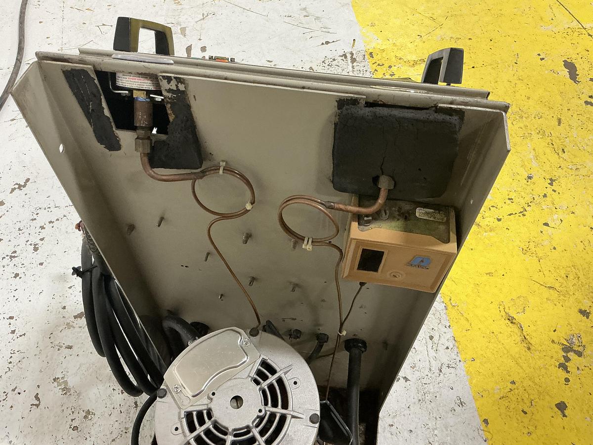 Used CONAIR TC1-DI
