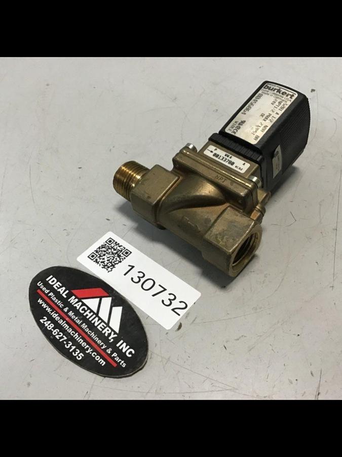 Used BURKERT Solenoid Valve 5281 A 1/2 NBR BR Used #130732