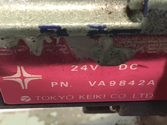 Used YUKEN Directional Valve DHG-06-3C40-E-5033 #137737